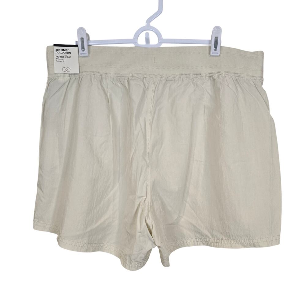 NWT NEW Women's Calia Journey Collection Mid-Rise Short | Size XL - Picture 2 of 9